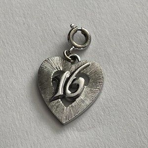 VTG Monet Sixteen Heart Charm